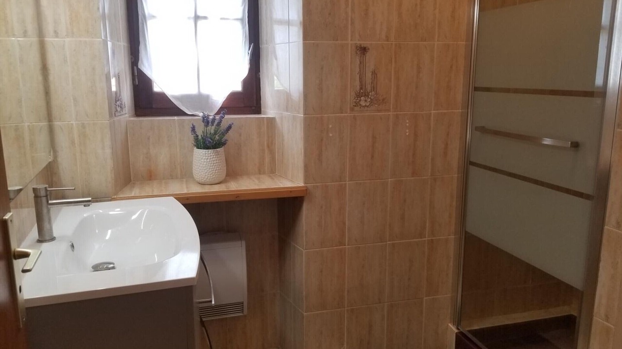 Photo of Bathroom in Daglan