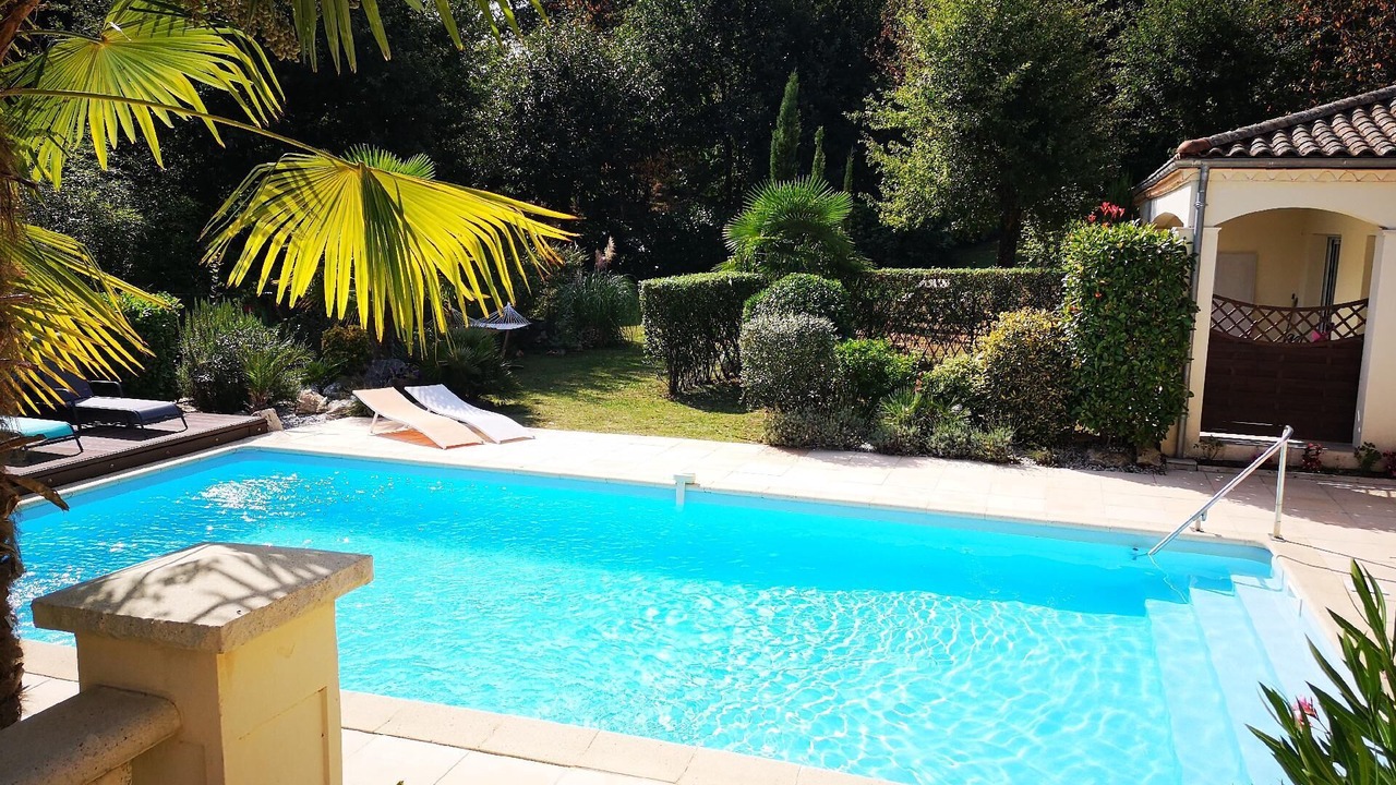 Photo of Outdoor in Atur