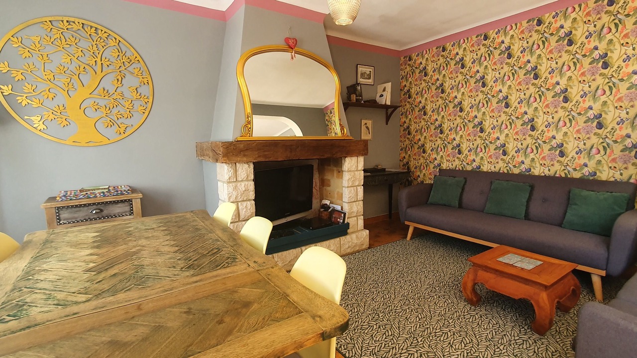 Photo of Livingroom in Mauzac-et-Grand-Castang
