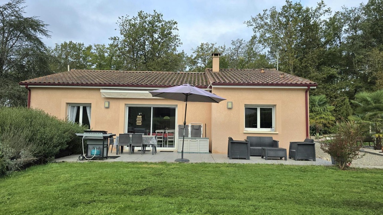 Photo of Outdoor in Champcevinel