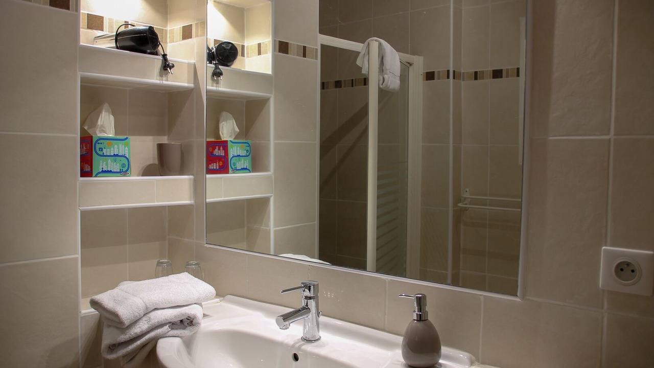 Photo of Bathroom in Marquay