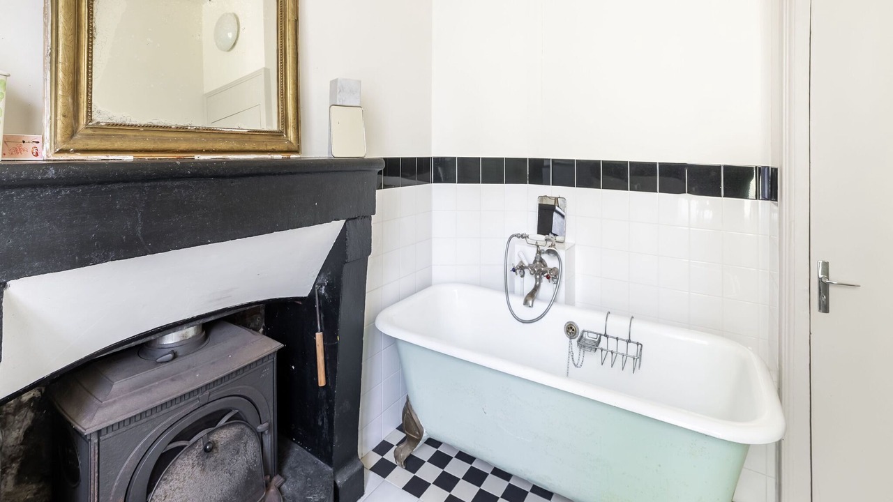 Photo of Bathroom in Jemelle