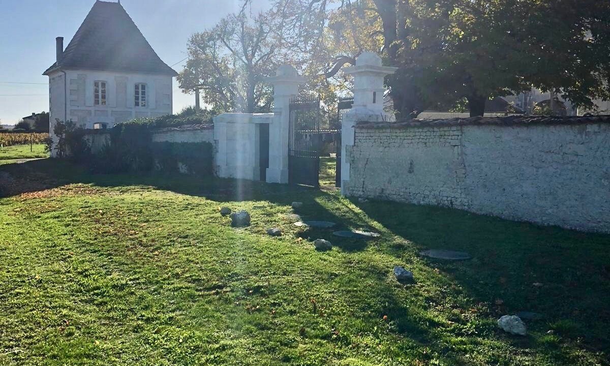 Photo of Outdoor in Verrieres