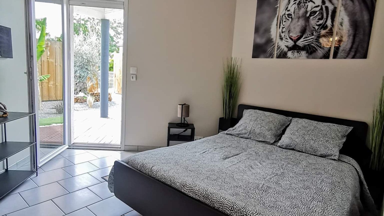 Photo of Bedroom in Saint-Medard-en-Jalles