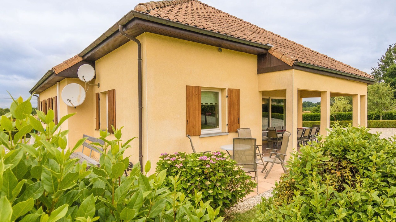 Photo of Outdoor in Saint-Nexans