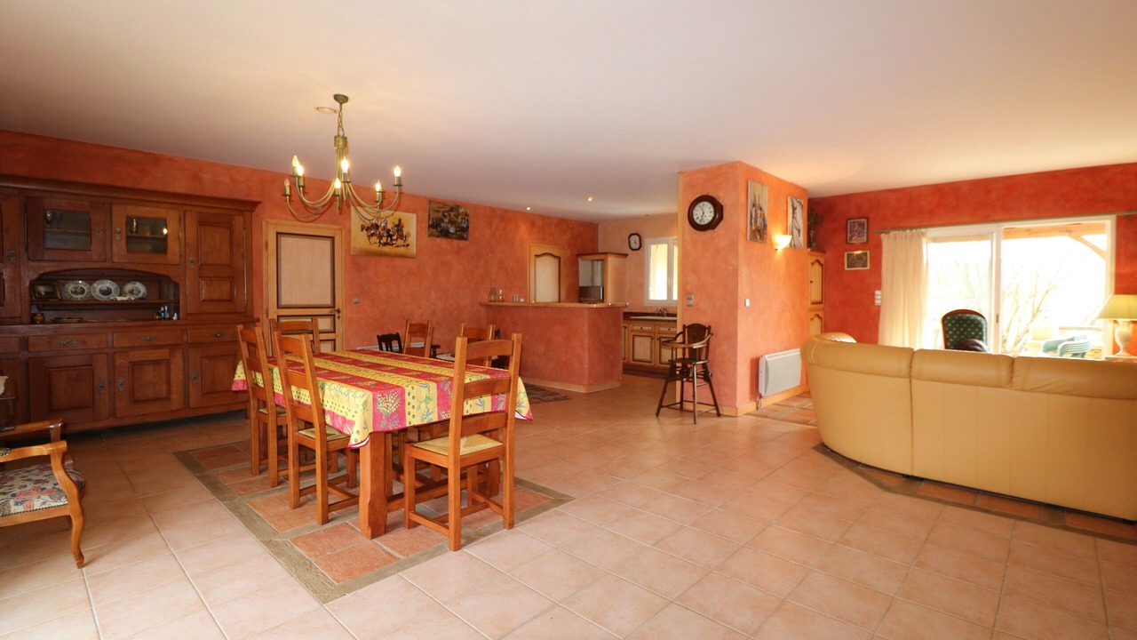 Photo of Others in Castels et Bezenac