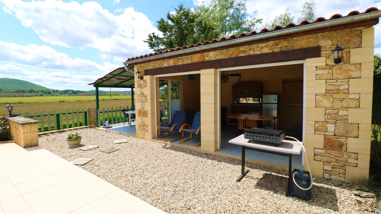 Photo of Outdoor in Castels et Bezenac