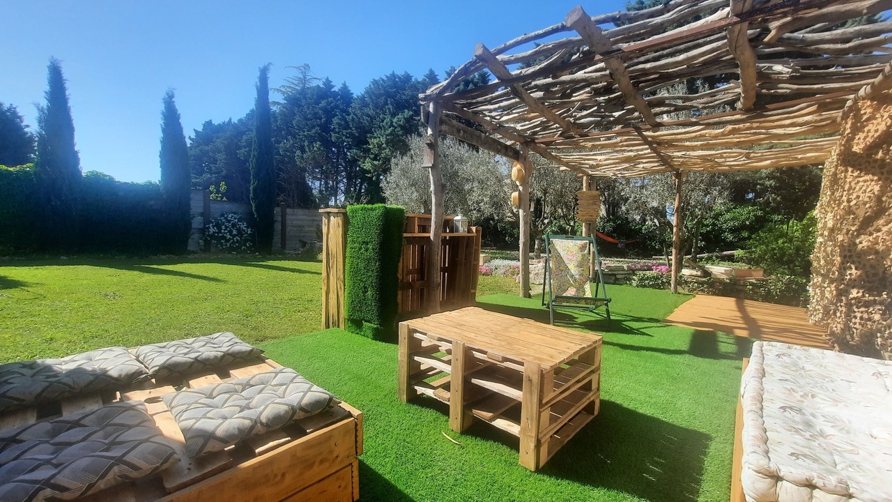 Photo of Outdoor in Pujaut