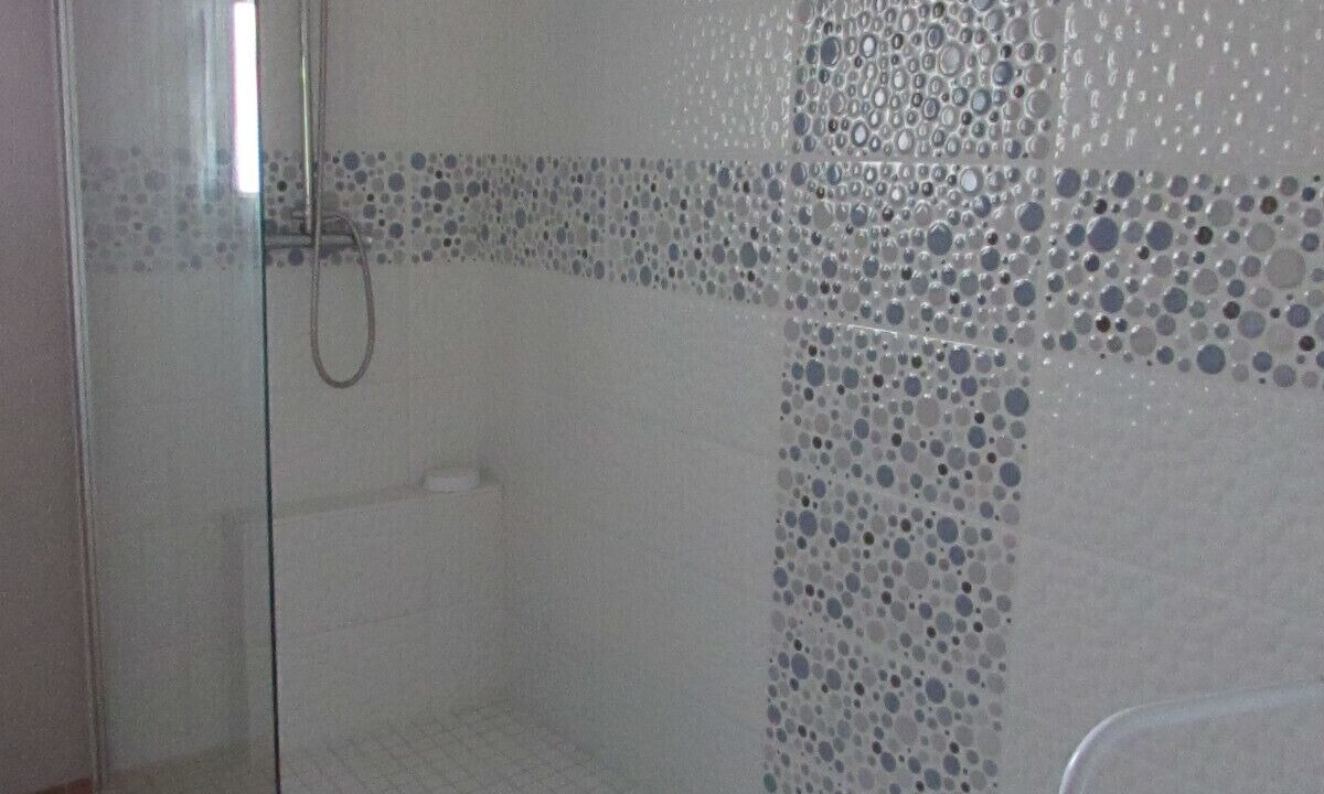 Photo of Bathroom in Le Gua