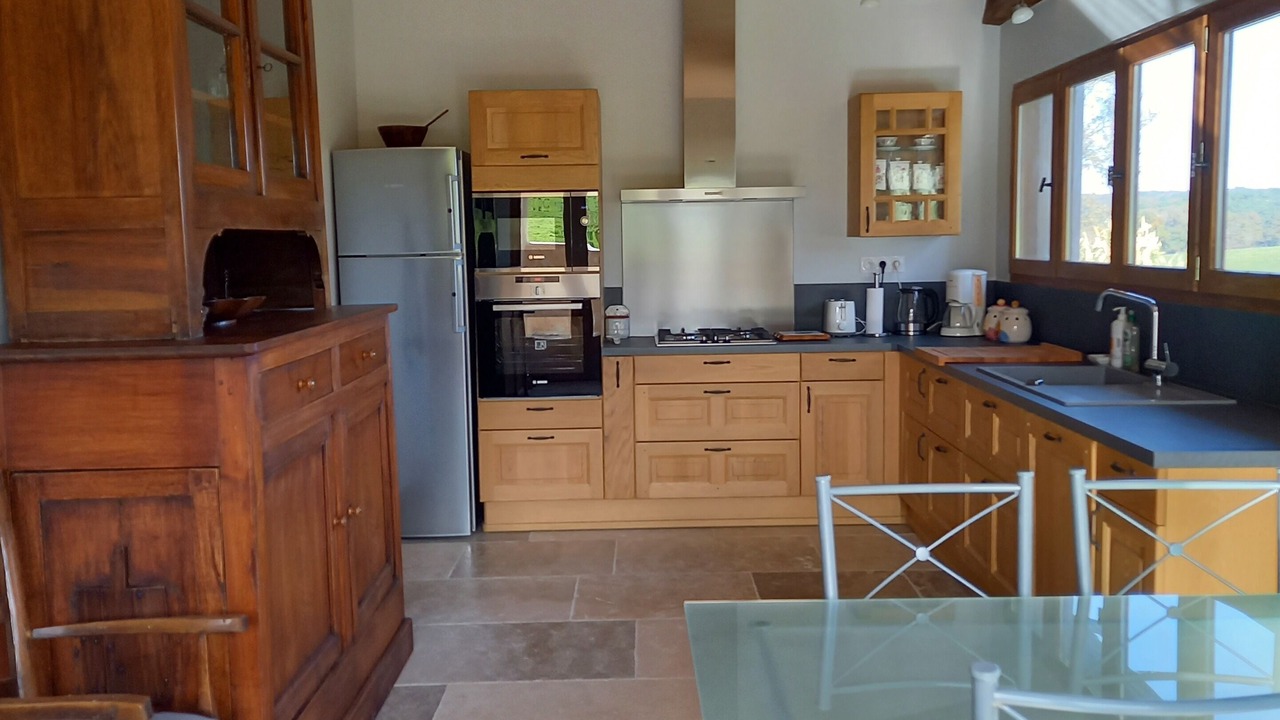 Photo of Kitchen in Saint-Martin-de-Fressengeas