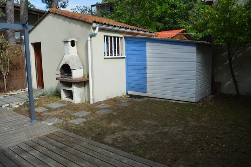 Photo of Patio Balcony in Ronce-les-Bains