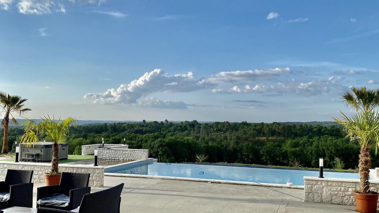 Photo of Outdoor in Saint-Nexans