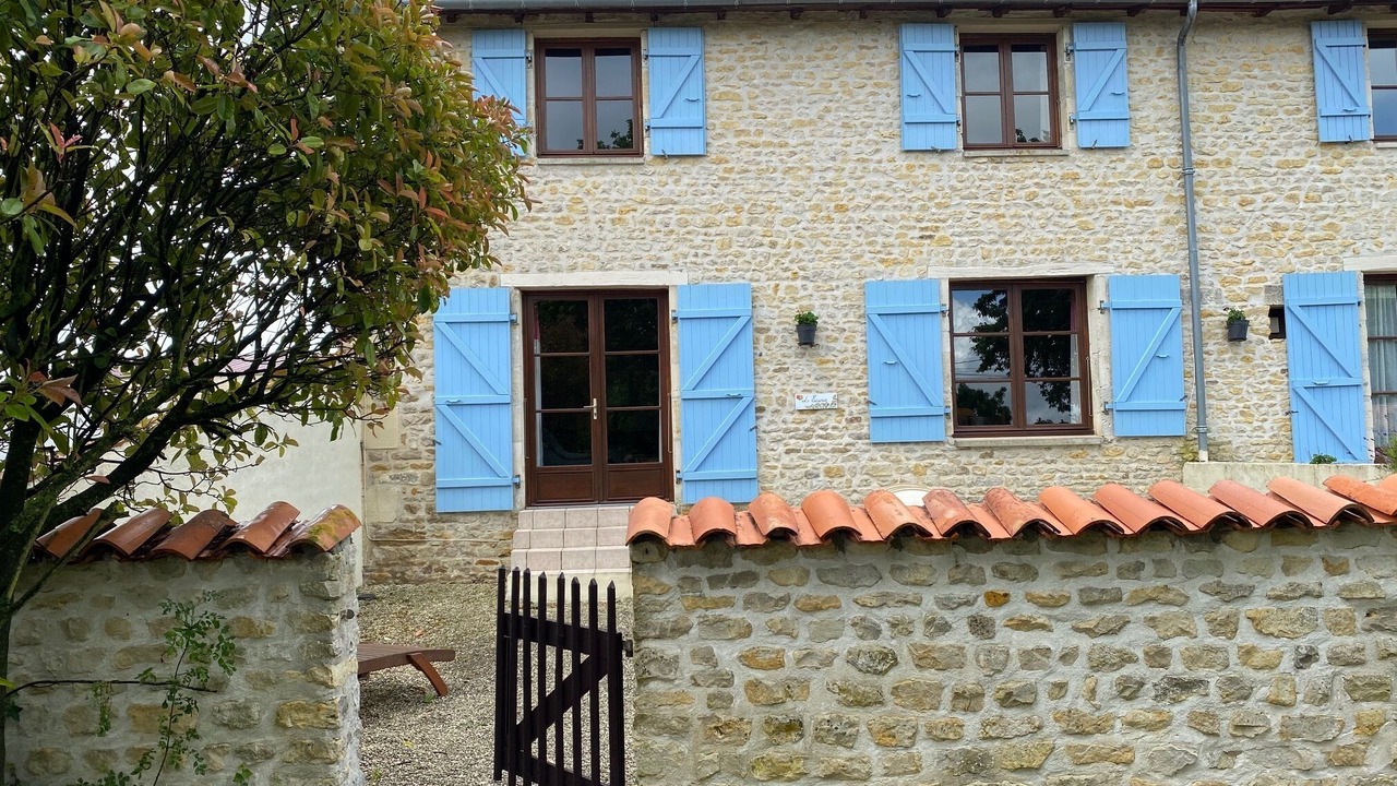 Photo of Outdoor in Moragne