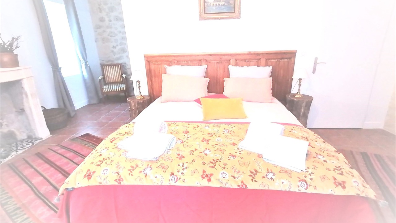 Photo of Bedroom in Guillac