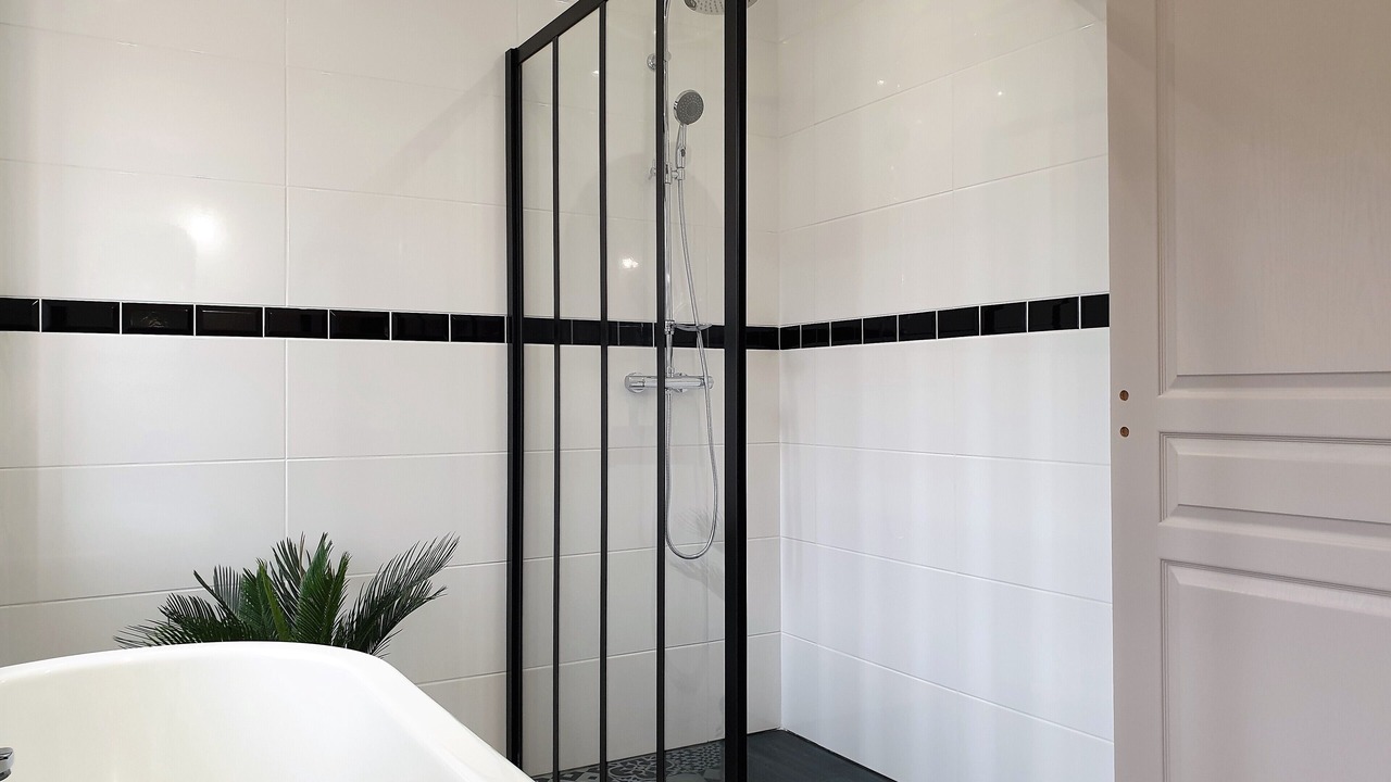 Photo of Bathroom in Aubas