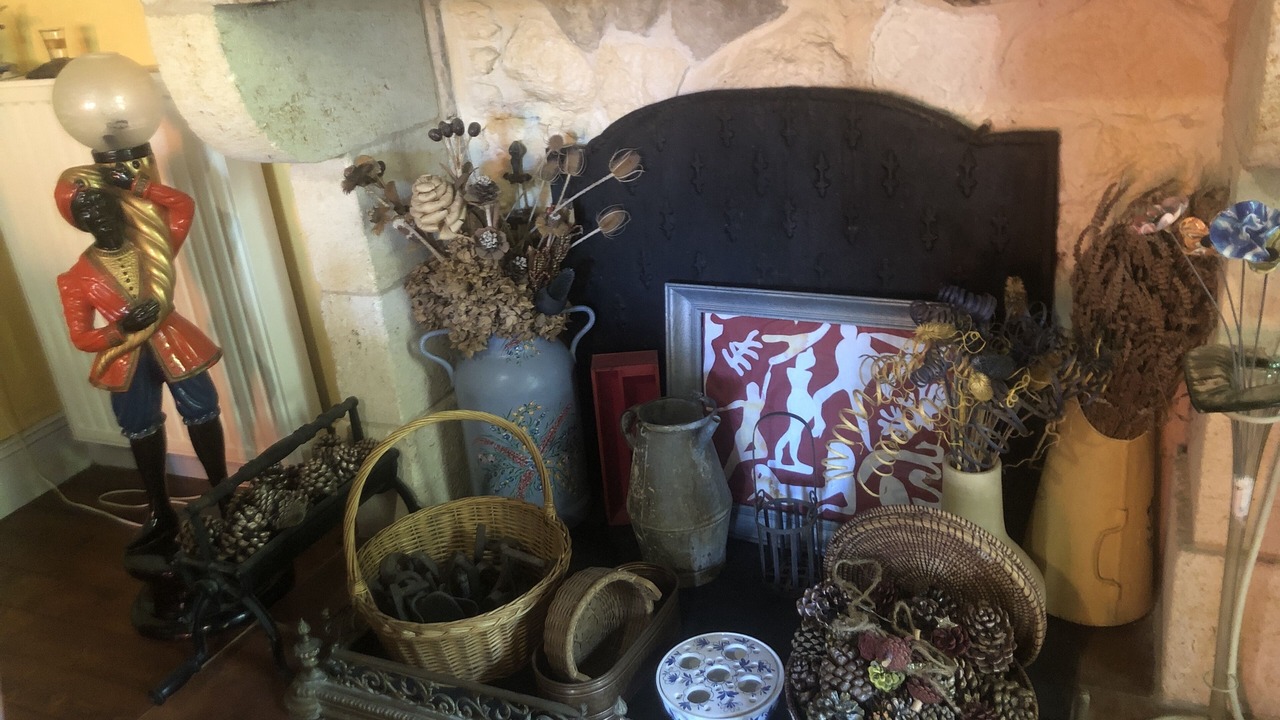 Photo of Others in Pessac-sur-Dordogne