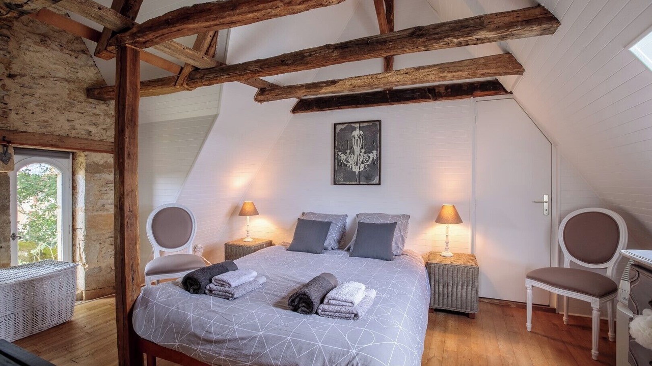 Photo of Bedroom in Saint-Aubin-de-Nabirat