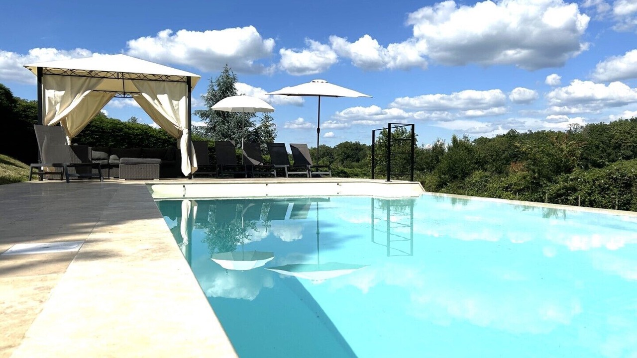 Photo of Outdoor in Saint-Aubin-de-Nabirat