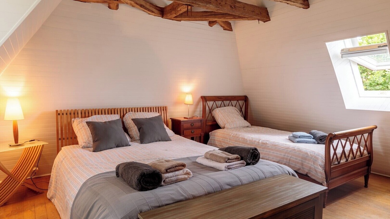 Photo of Bedroom in Saint-Aubin-de-Nabirat