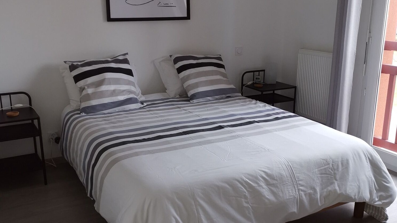 Photo of Bedroom in Angresse