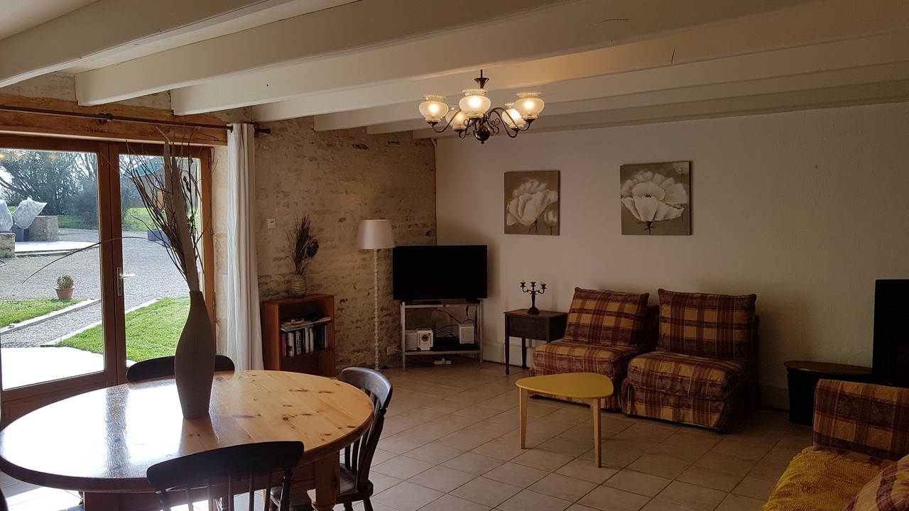 Photo of Livingroom in Saint-Pierre-d'Amilly