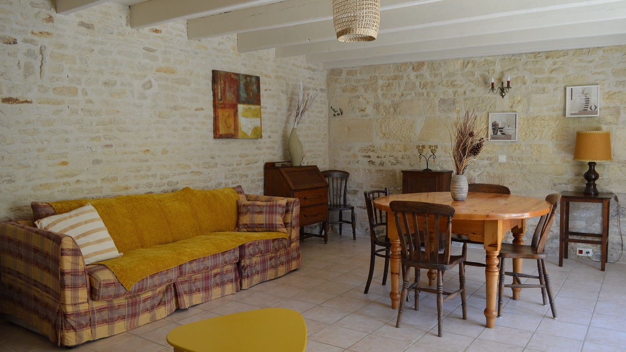 Photo of Livingroom in Saint-Pierre-d'Amilly