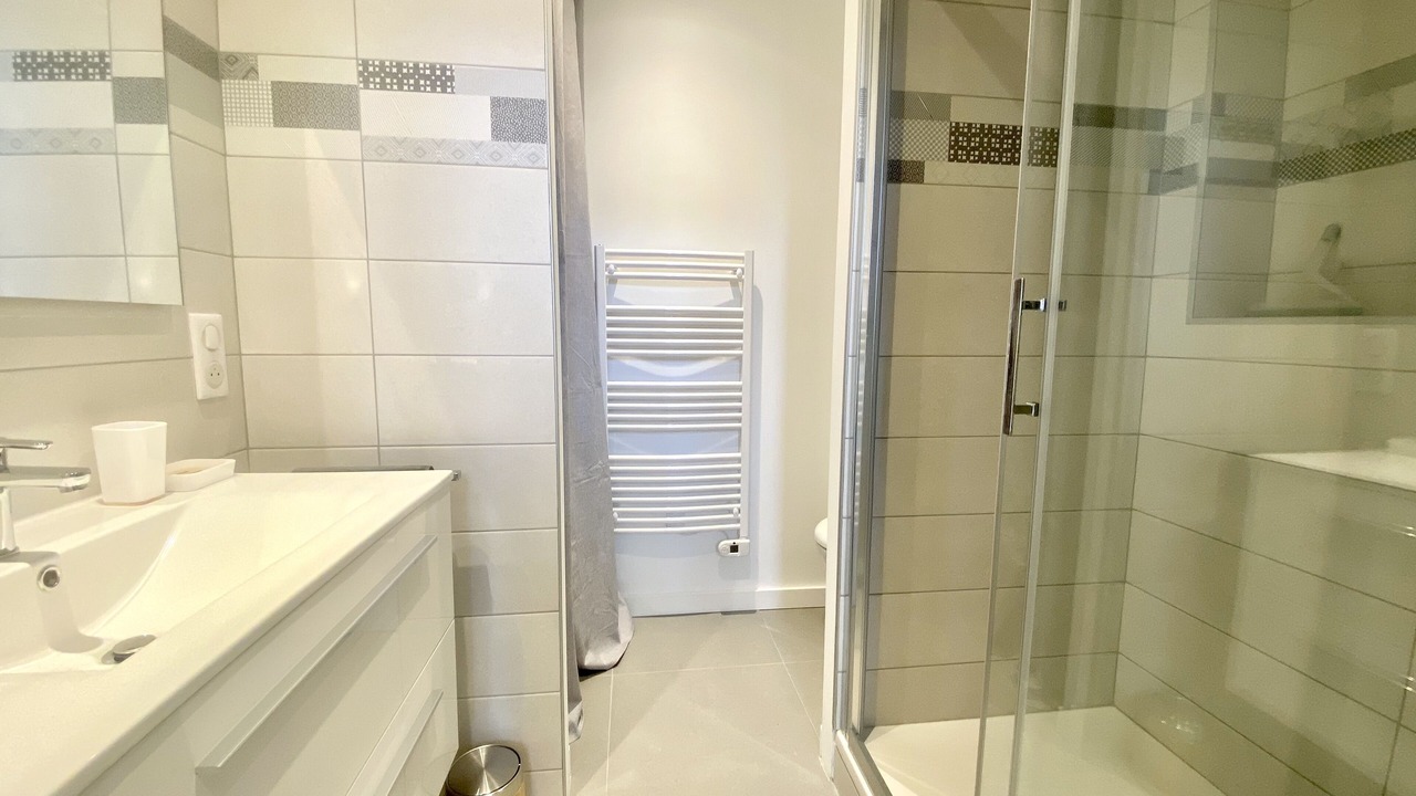 Photo of Bathroom in Saint-Jean-de-Luz City Center