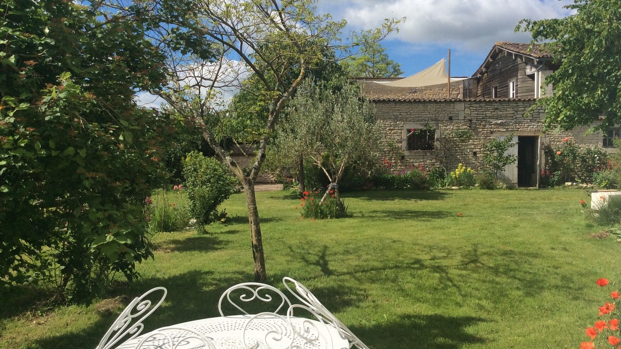 Photo of Outdoor in La Greve-sur-Mignon