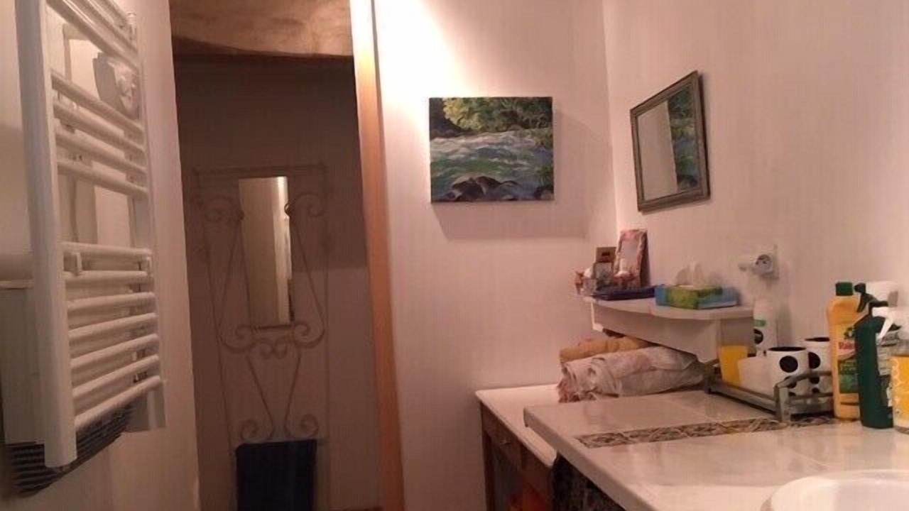 Photo of Bathroom in La Greve-sur-Mignon