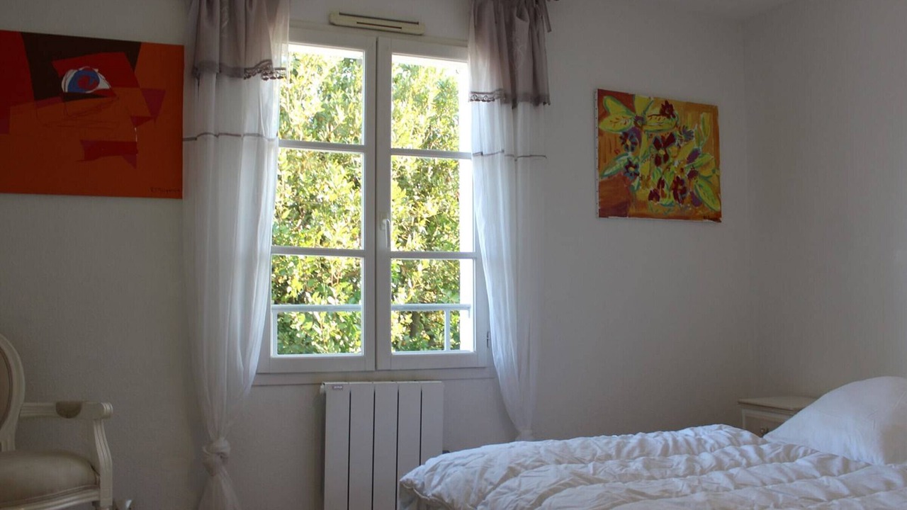 Photo of Bedroom in Saint-Martin-de-Re