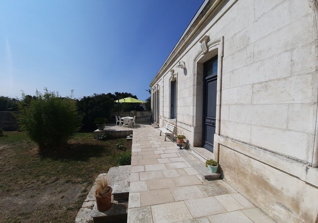 Photo of Patio Balcony in La Cotiniere