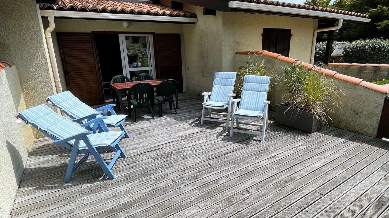 Photo of Patio Balcony in Le Penon