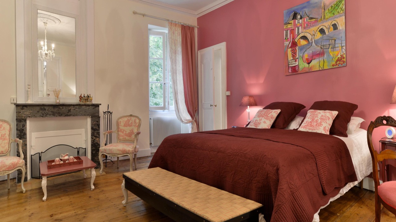 Photo of Bedroom in Castelnau-de-Medoc