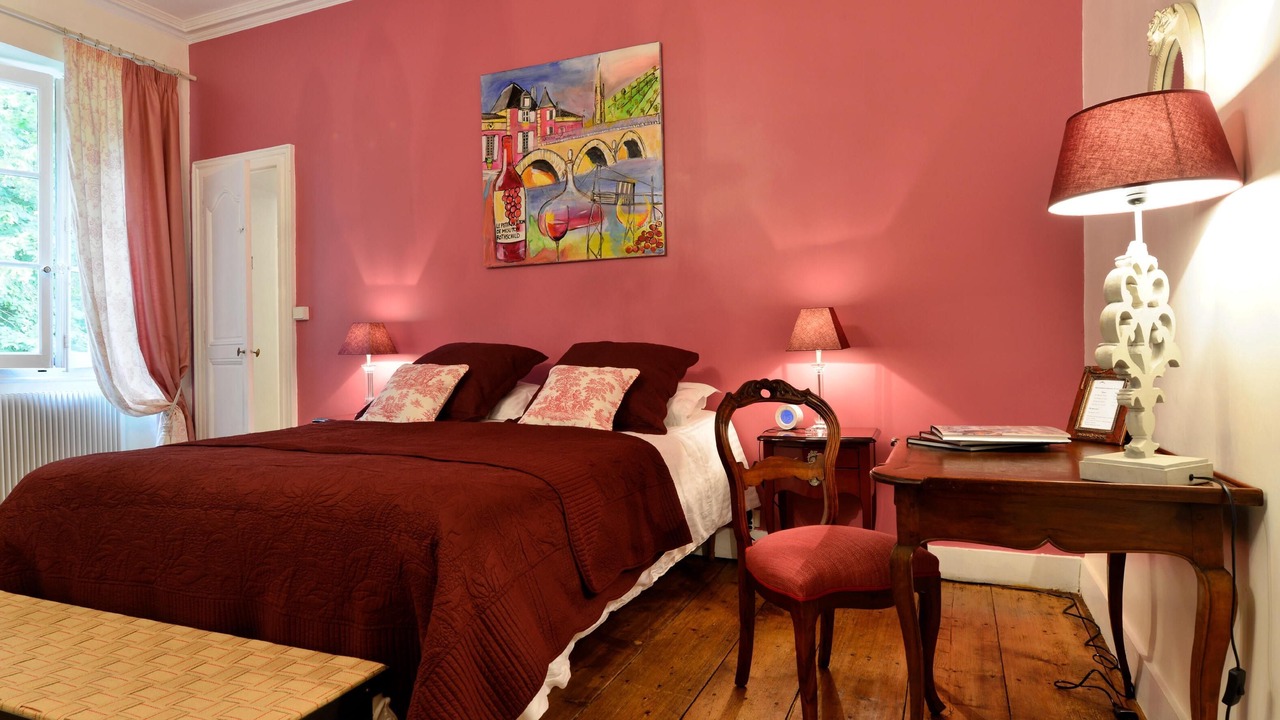 Photo of Bedroom in Castelnau-de-Medoc