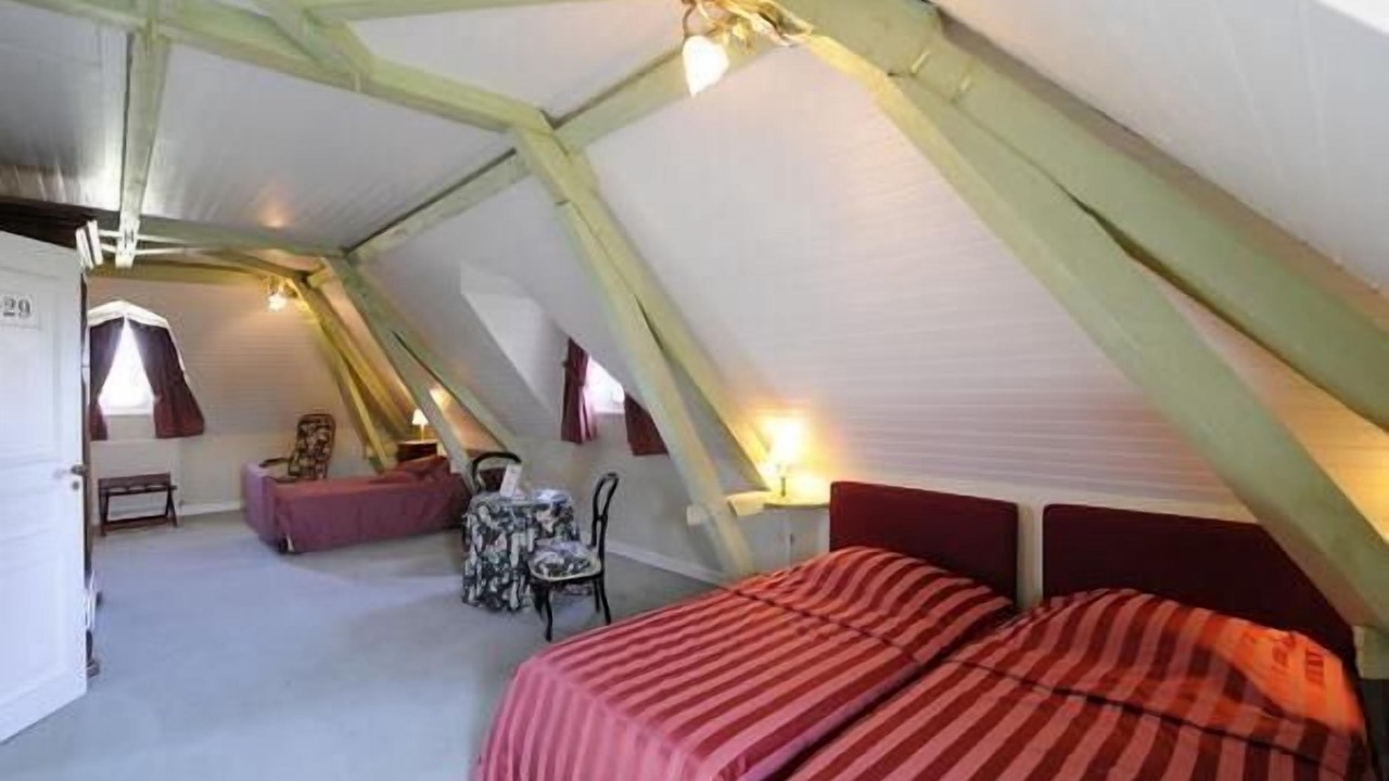 Photo of Bedroom in Beychac-et-Caillau