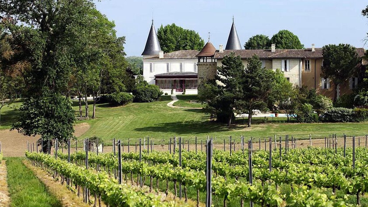 Photo of Others in Lignan-de-Bordeaux