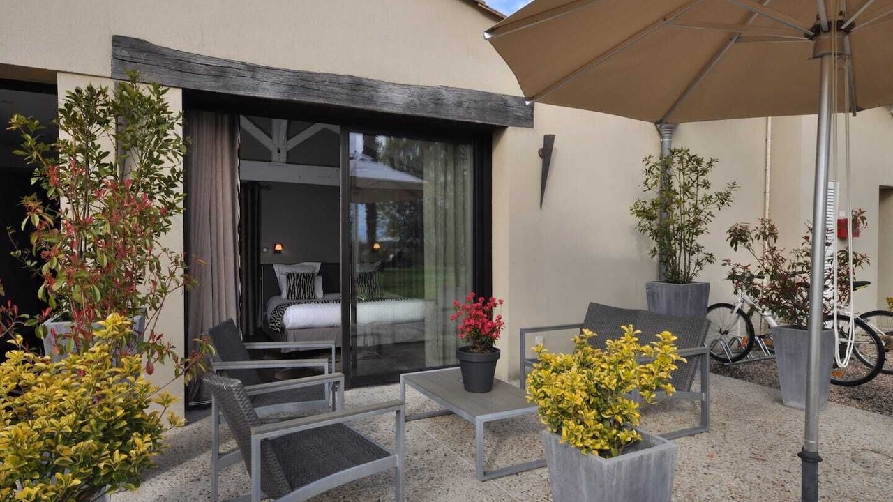 Photo of Patio Balcony in Saint-Loubes