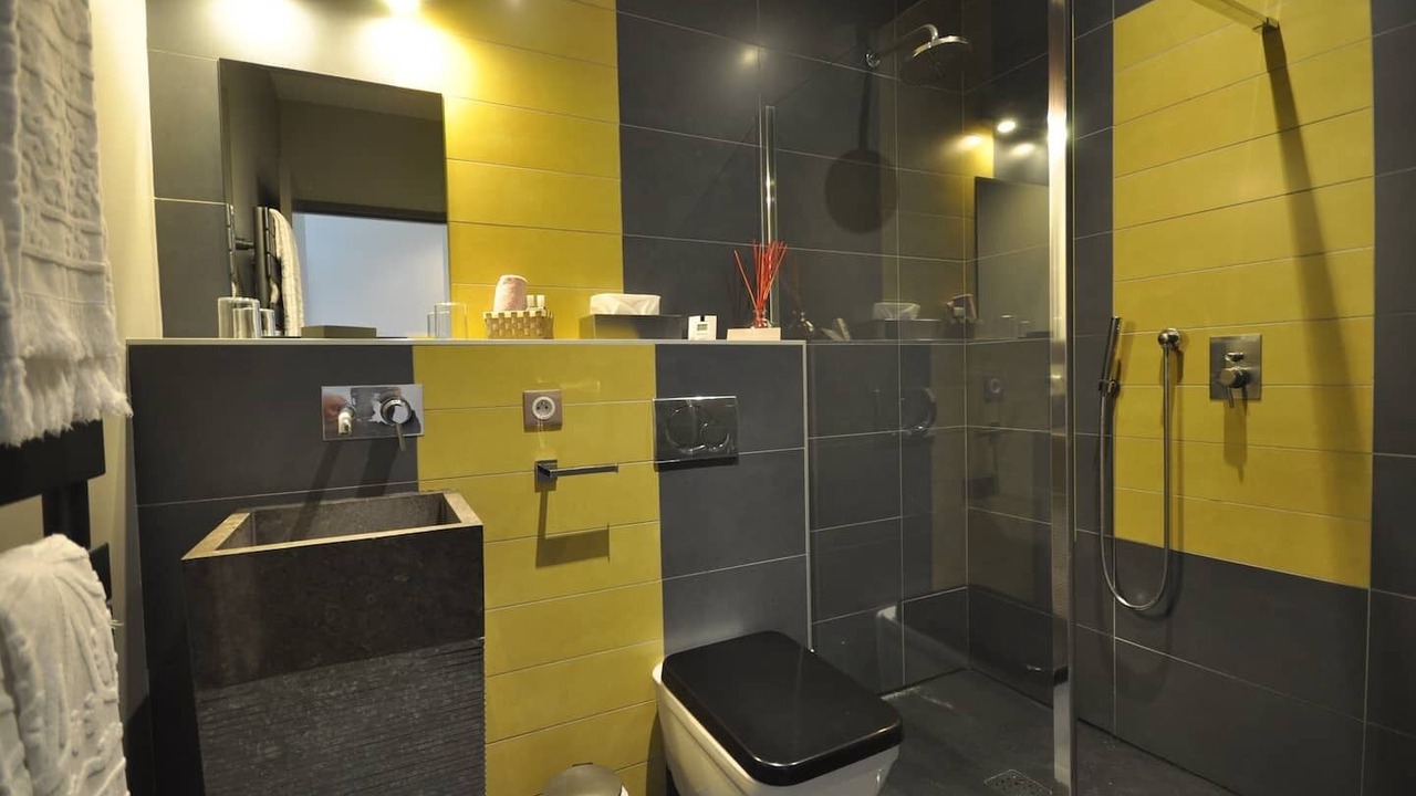 Photo of Bathroom in Saint-Loubes