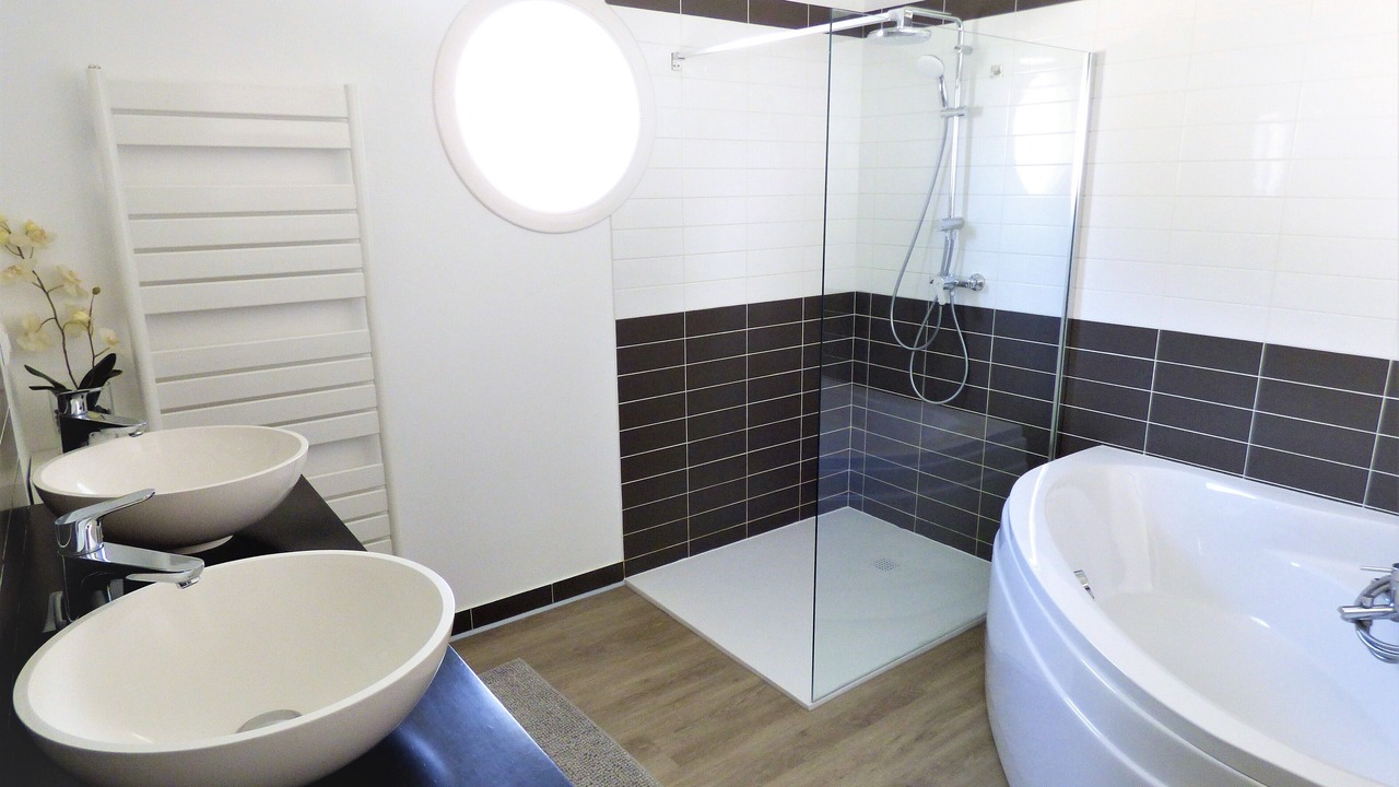 Photo of Bathroom in Messanges