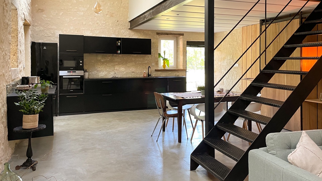 Photo of Livingroom in Grezillac