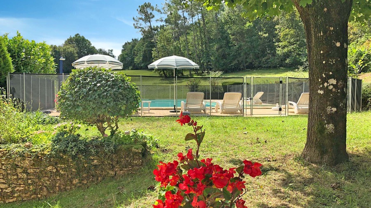 Photo of Outdoor in Saint-Avit-Senieur