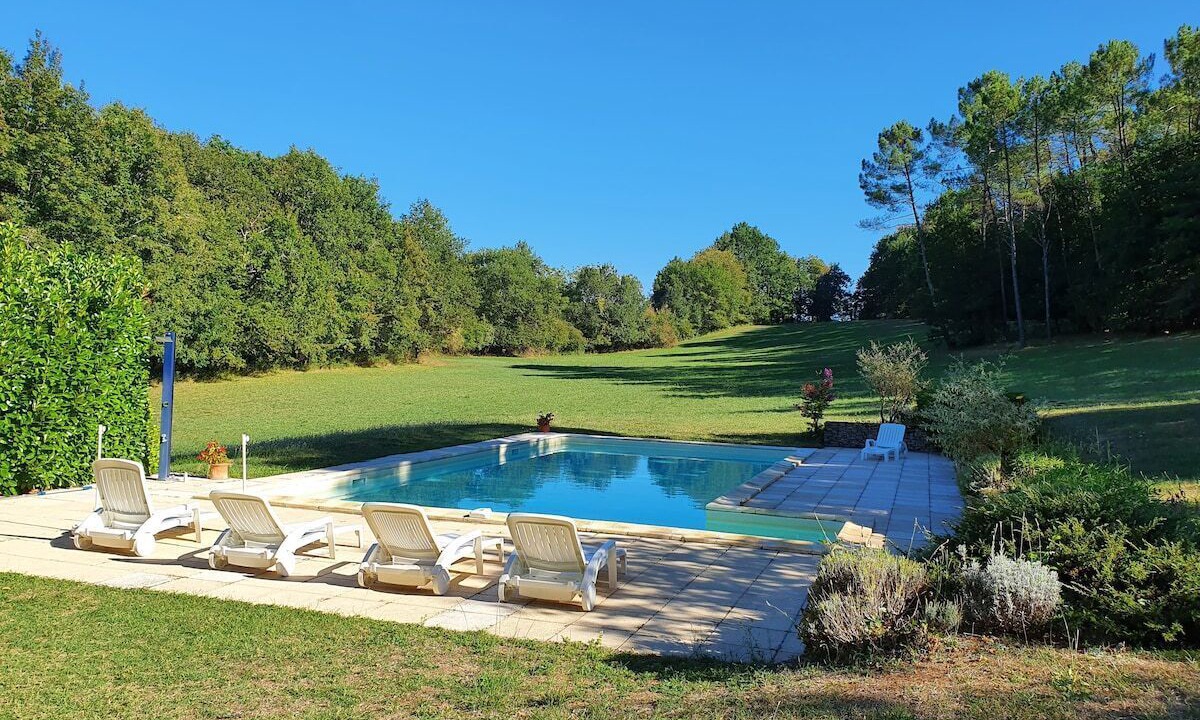 Photo of Outdoor in Saint-Avit-Senieur