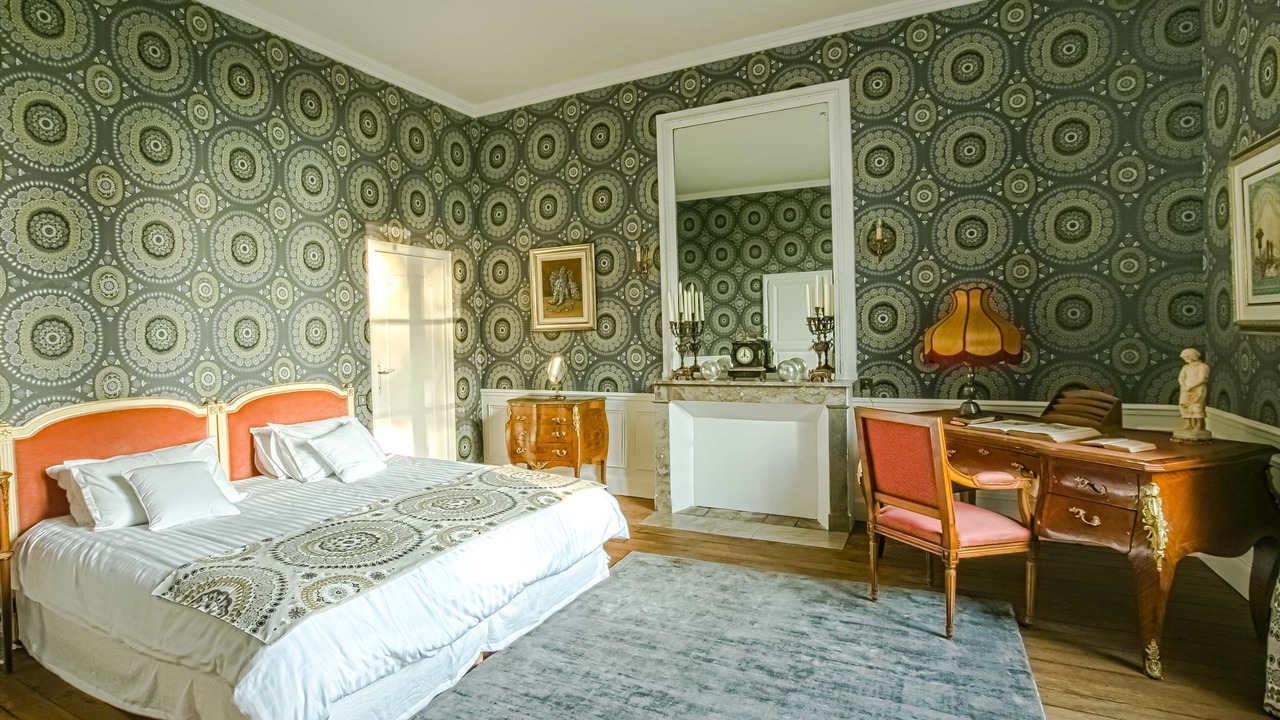 Photo of Bedroom in Benest