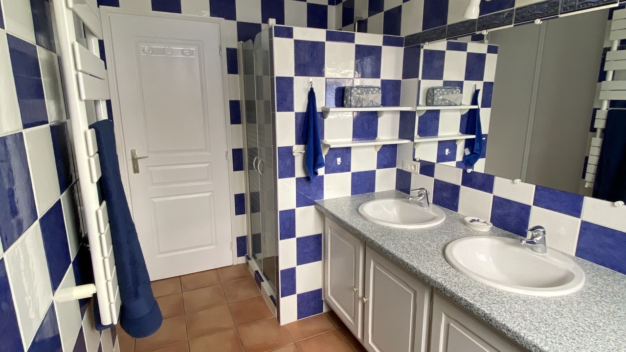 Photo of Bathroom in Leon