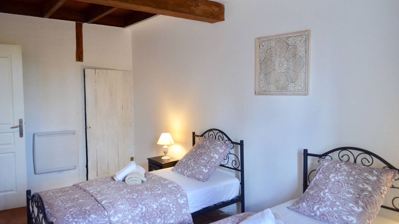 Photo of Bedroom in Saint-Antoine-de-Breuilh