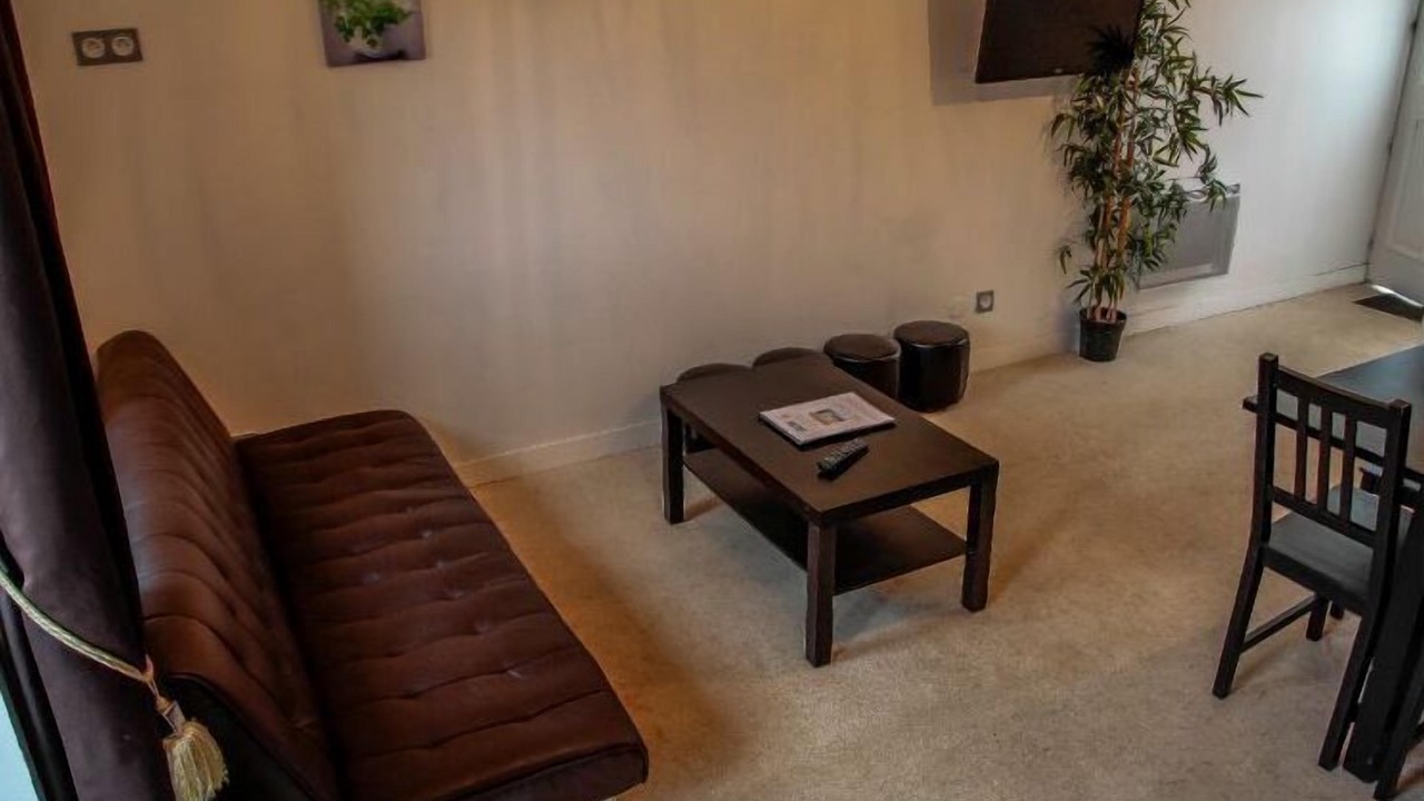Photo of Livingroom in Vendeuvre-du-Poitou