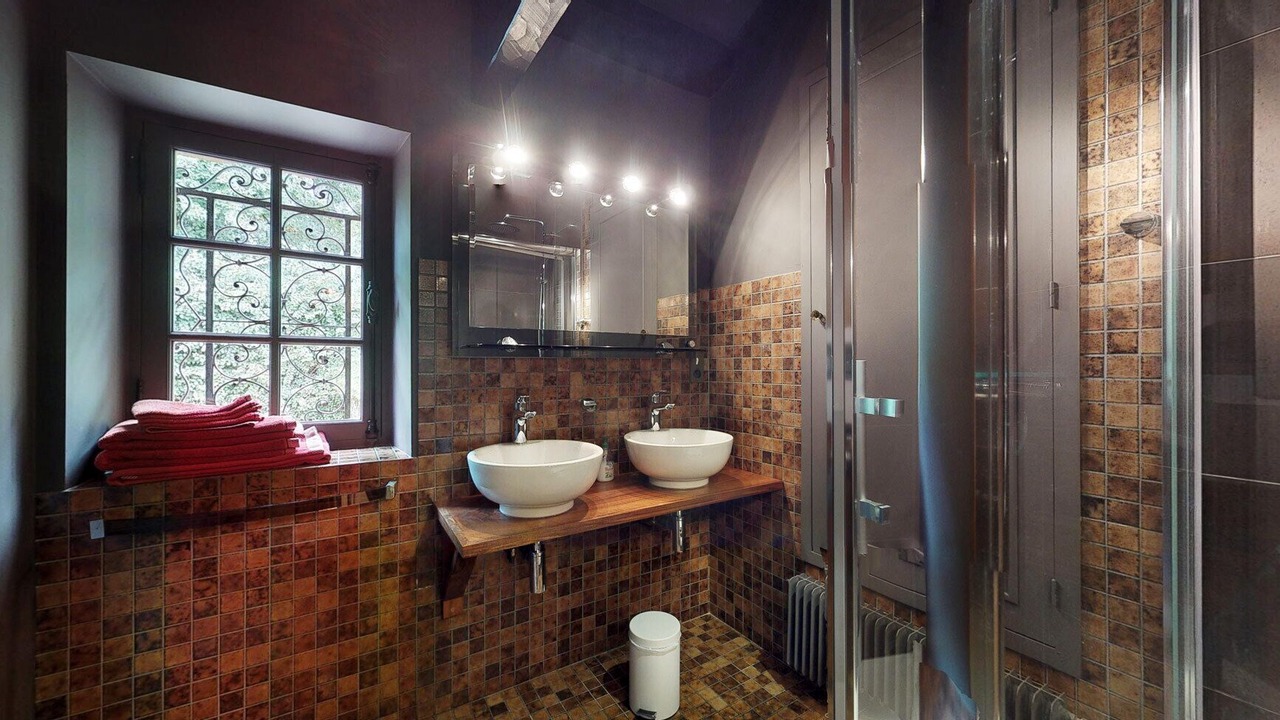 Photo of Bathroom in Sarlat-la-Caneda