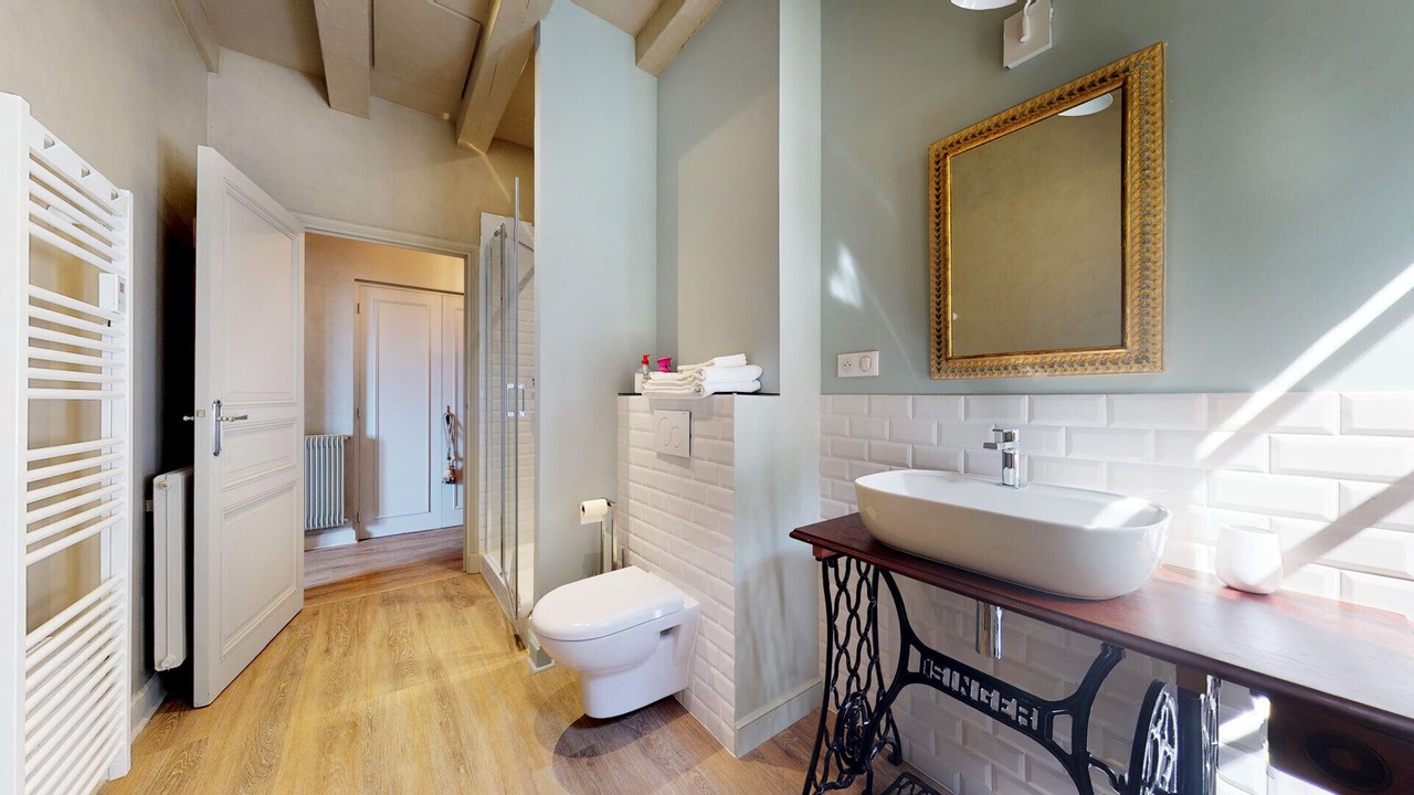 Photo of Bathroom in Sarlat-la-Caneda