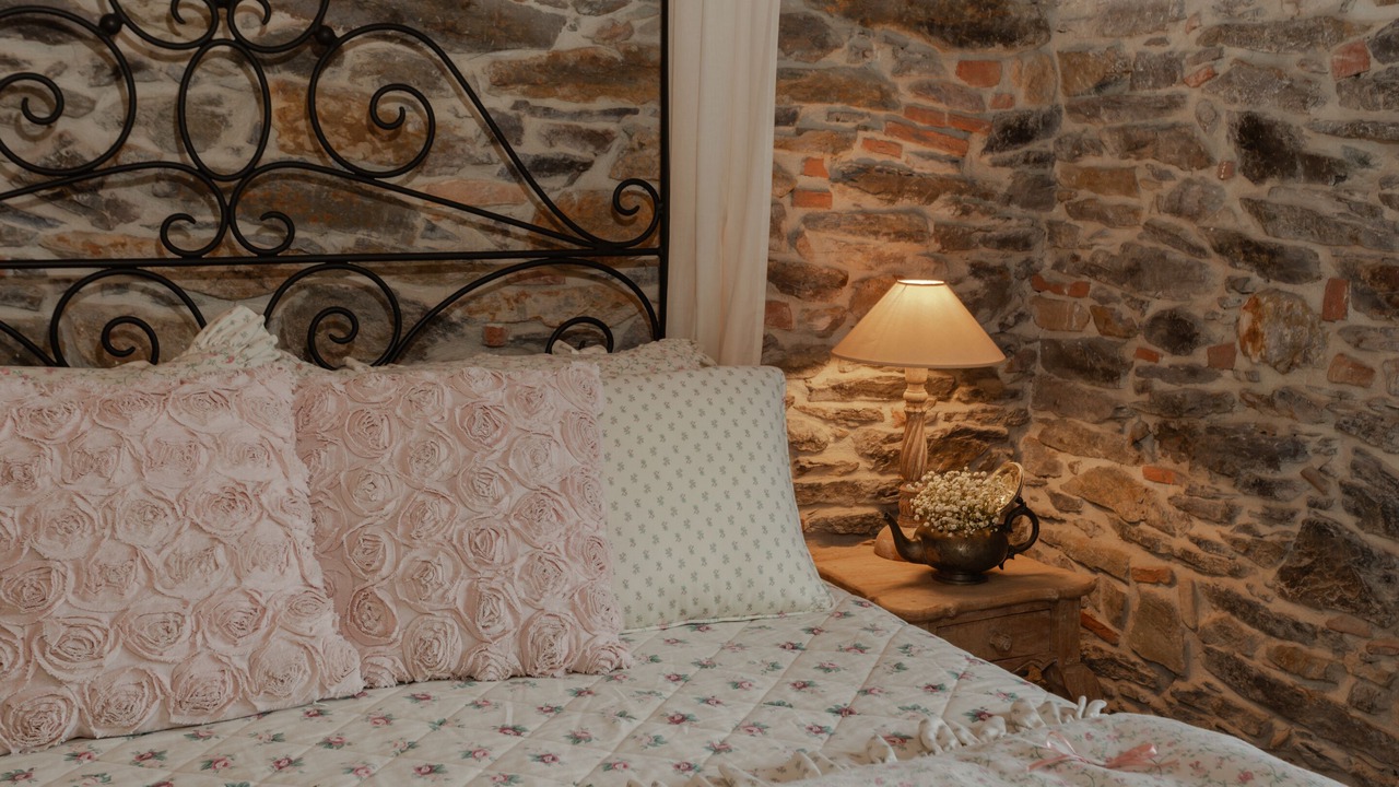 Photo of Bedroom in Buti