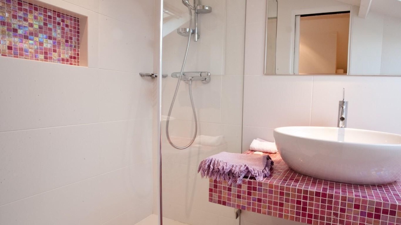 Photo of Bathroom in Jurancon